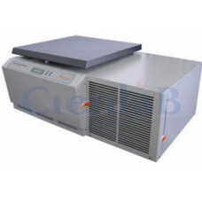 Centrífuga Refrigerada de Bancada Digital - 6.000 RPM Centrífuga Refrigerada de Bancada Digital - 6.000 RPM